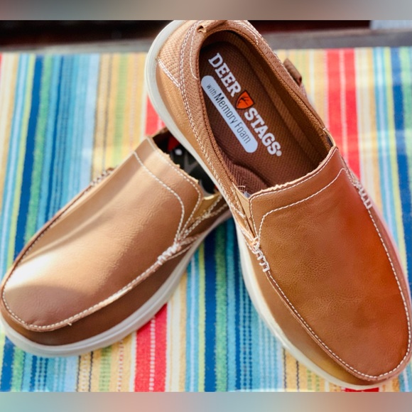 Deer Stags Men’s Everest 2 Slip-On Loafer, Tan, Simulated Leather, Size 9.5W. - Picture 3 of 14